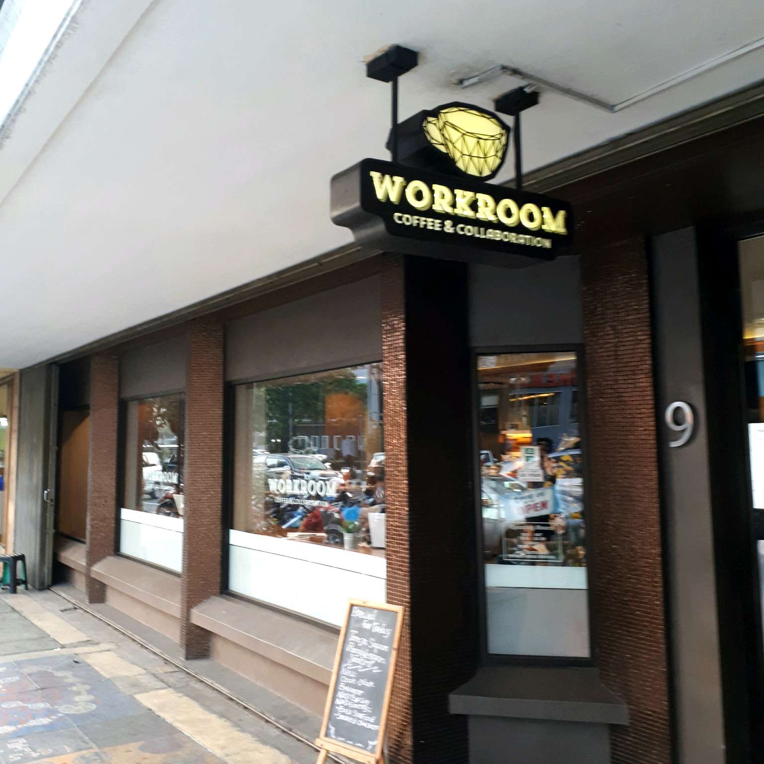 Workroom Coffee Cikini
