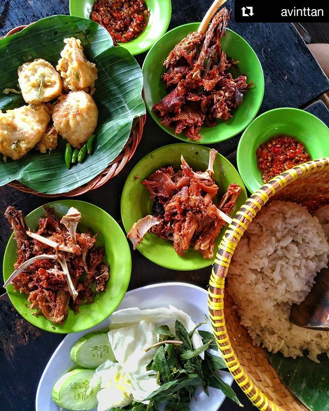 Bebek Goreng H Slamet Tanjung Duren