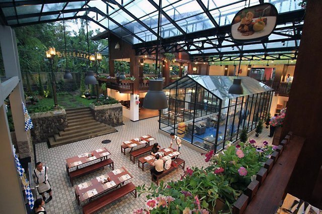 11 Tempat Ngopi di Bogor yang View-nya Bagus Banget (Wajib Masuk Bucket List!)